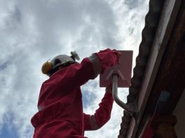 Minera Pacífico del Sur Dota de conectividad Starlink a sede Junta de vecinos 23 de Alto Mañihuales